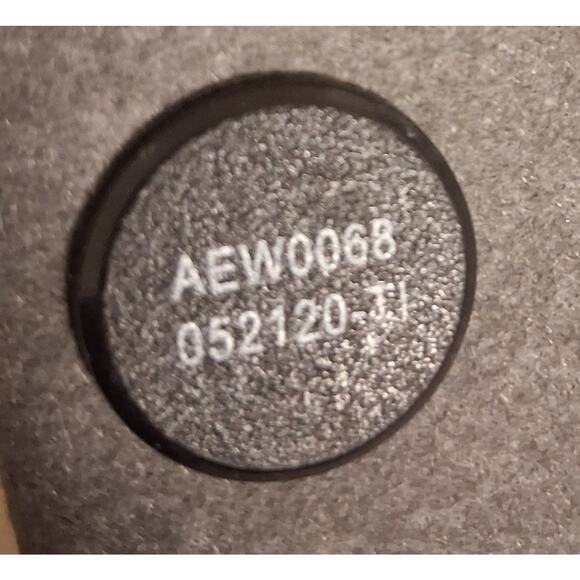 AEW World Championship Belt - Kids Toy Replica Pre-owned Pro Wrestling All Elite - Picture 5 of 5